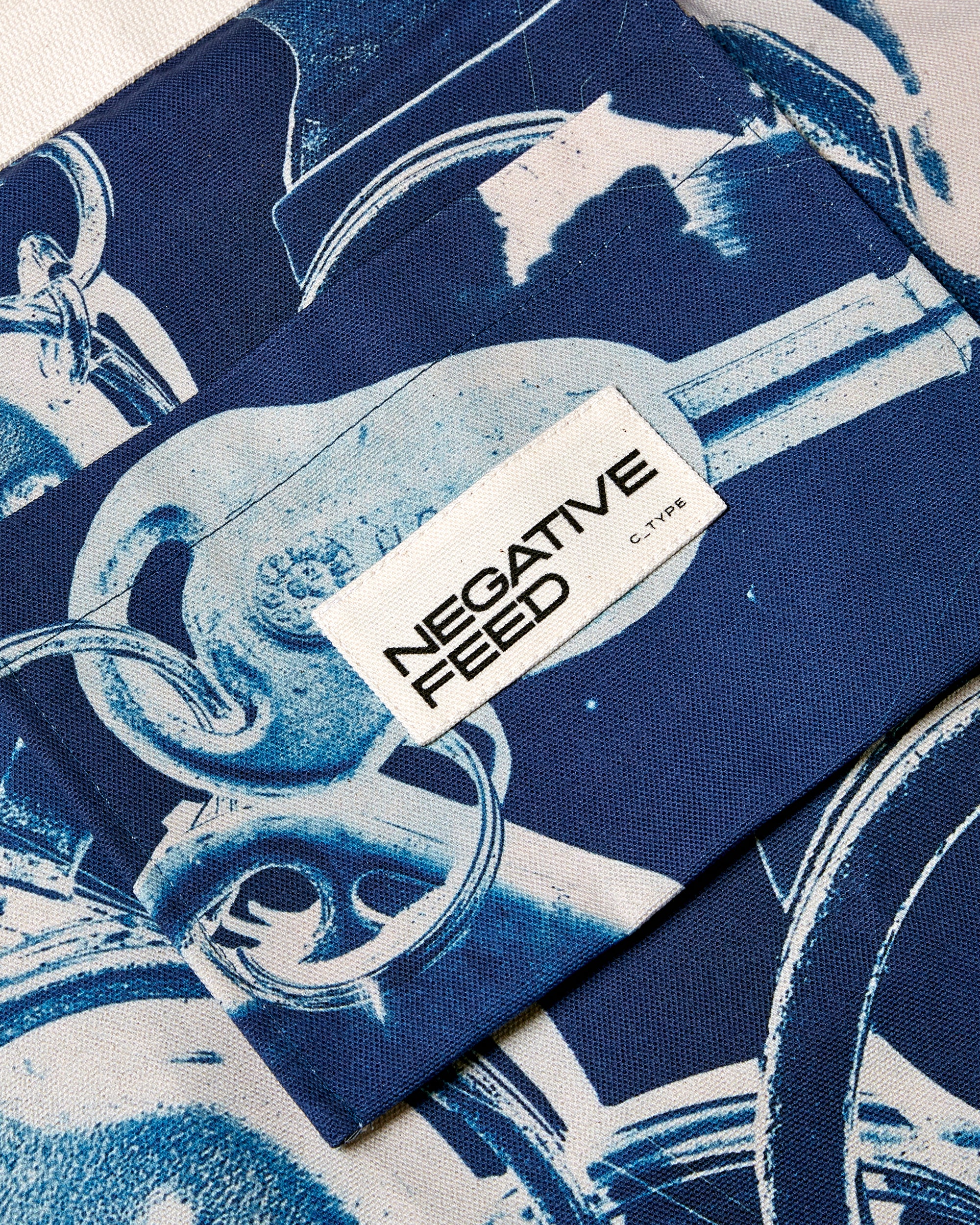 NEGATIVE FEED TOTE BAG 2025_001