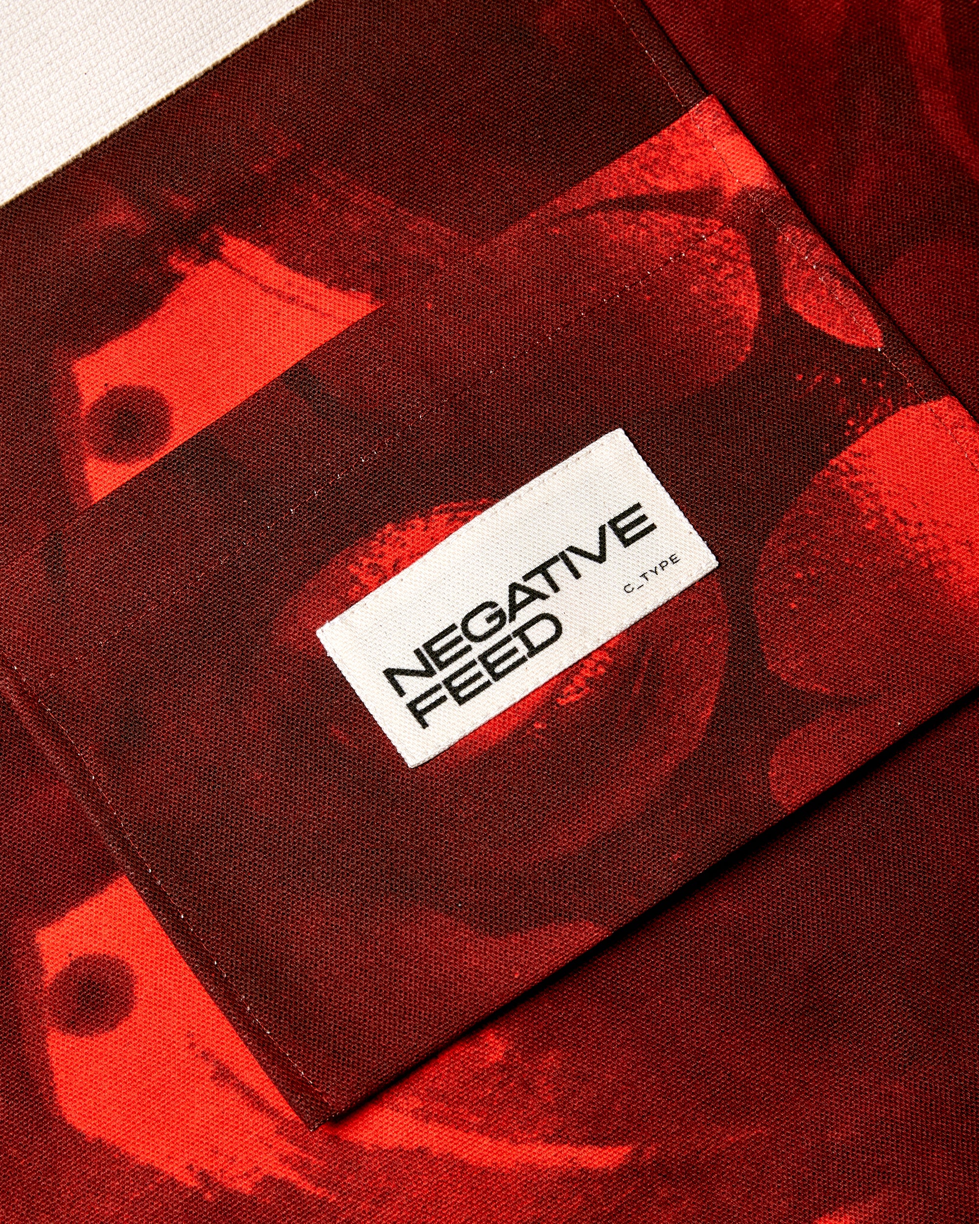 NEGATIVE FEED TOTE BAG 2025_006